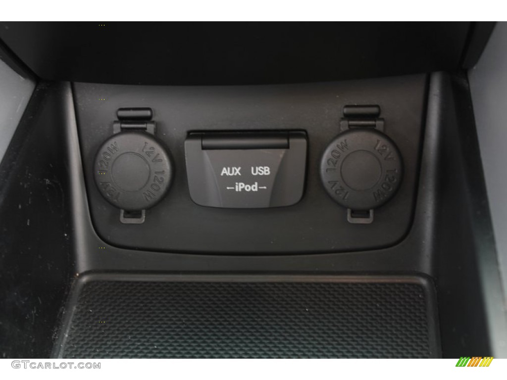 2011 Sonata SE - Midnight Black / Black photo #15