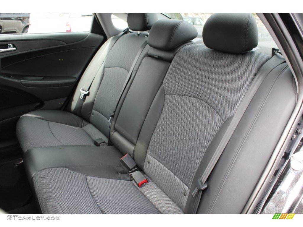 2011 Sonata SE - Midnight Black / Black photo #21