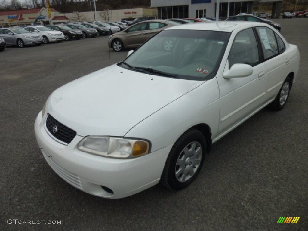 2000 Sentra GXE - White Mica / Sand photo #3