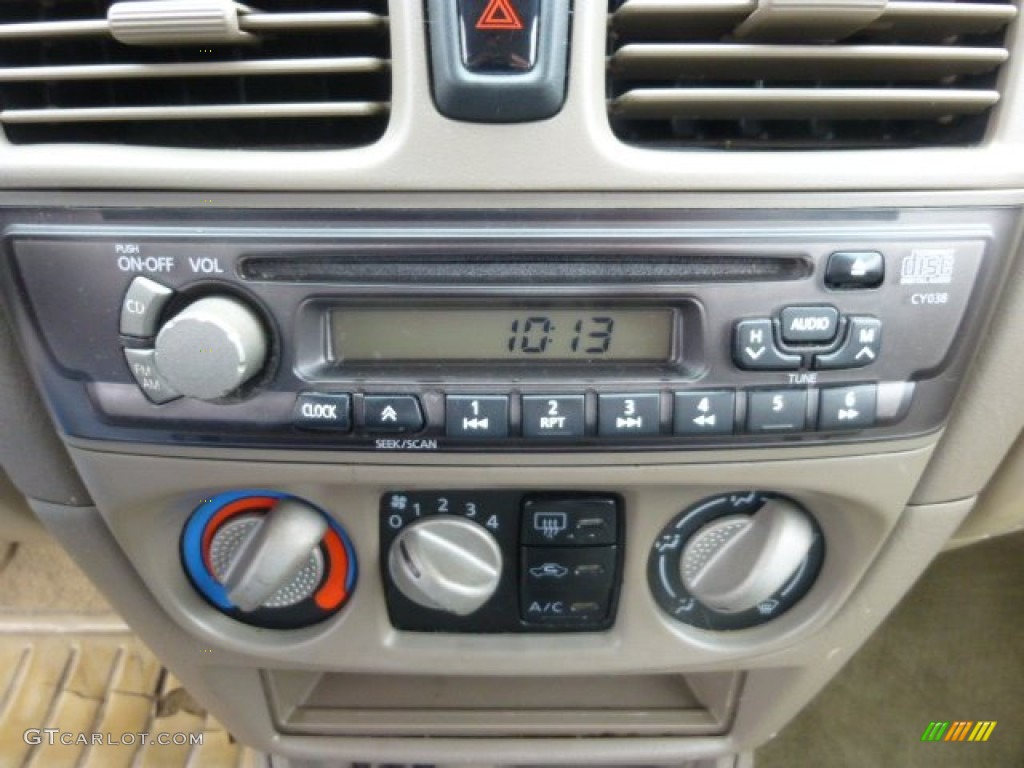 2000 Nissan Sentra GXE Controls Photos