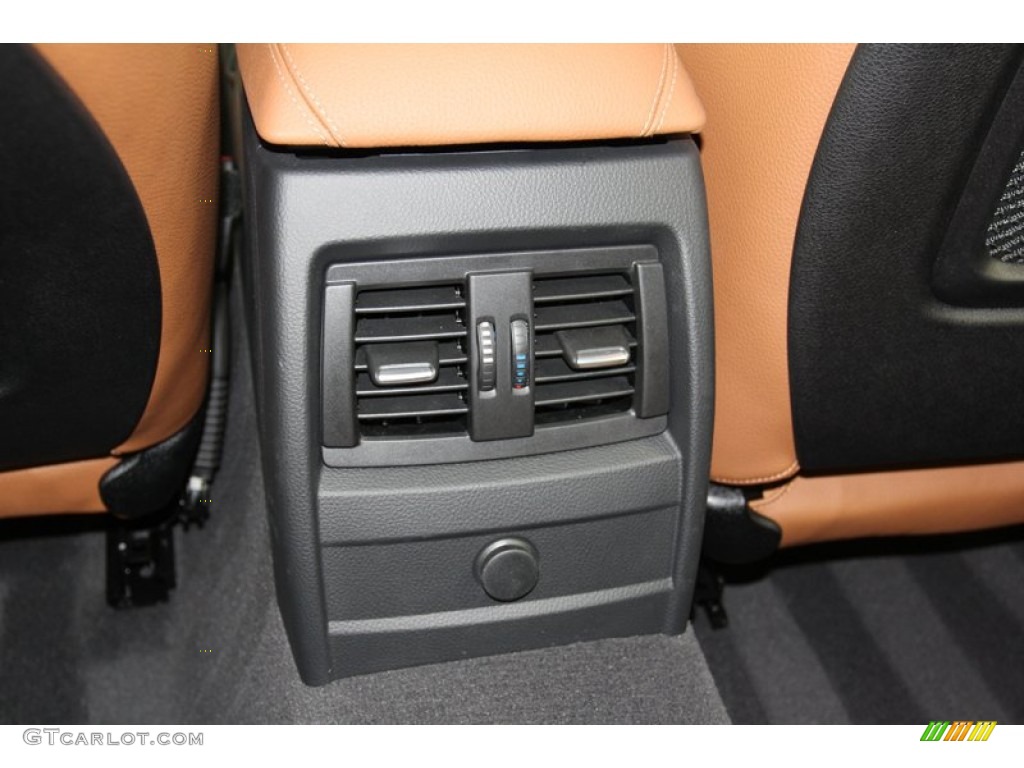 2012 BMW 3 Series 328i Sedan Controls Photo #78263386