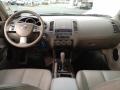 2005 Satin White Pearl Nissan Altima 3.5 SE  photo #9