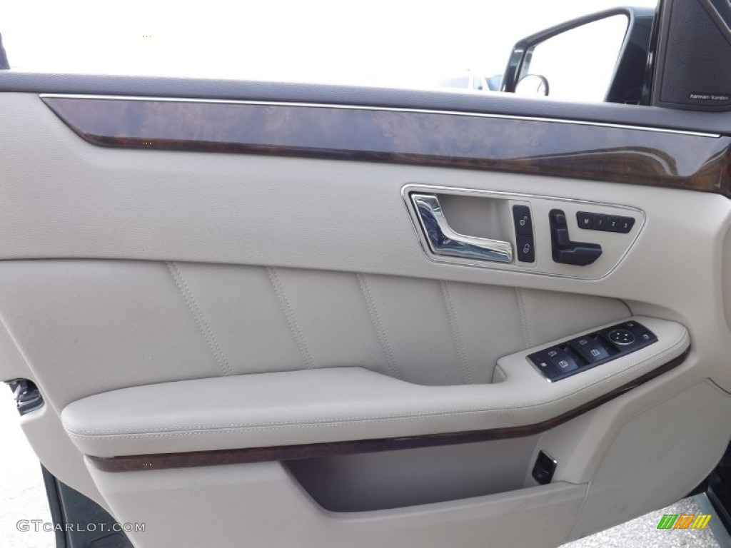 2010 E 350 4Matic Sedan - Jade Green Metallic / Almond Beige photo #11