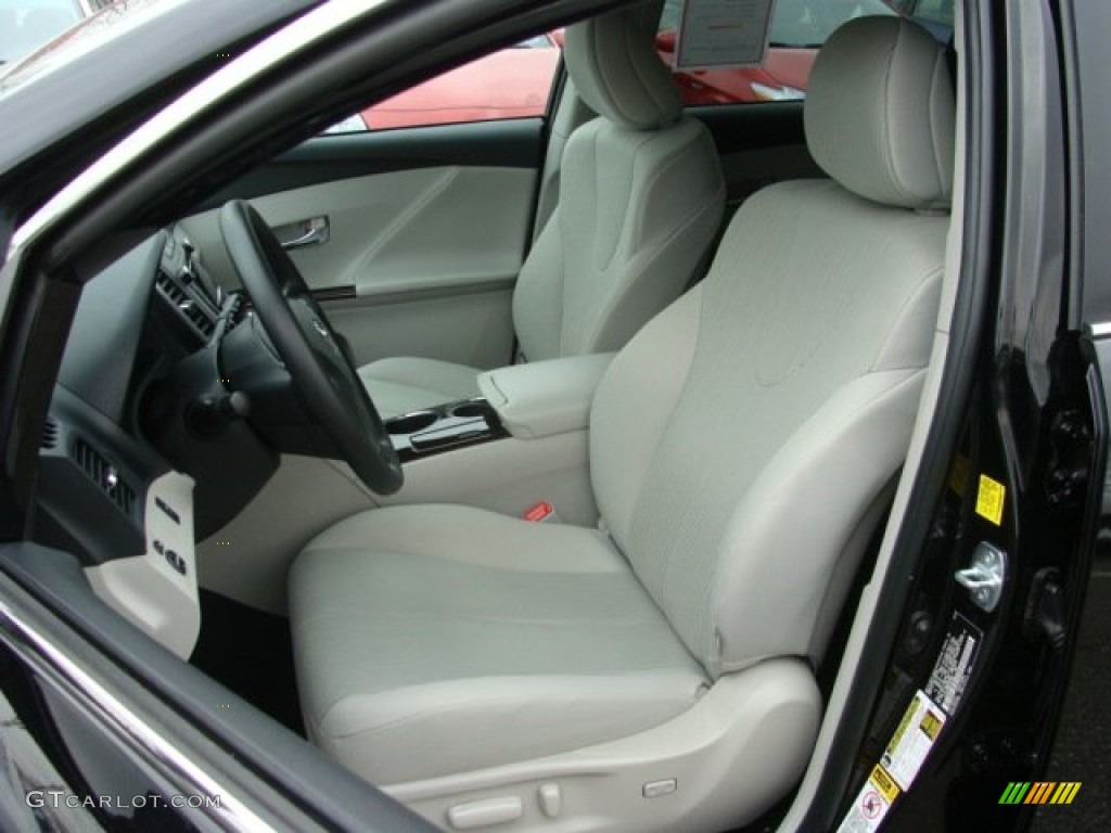 Gray Interior 2010 Toyota Venza I4 Photo #78265294