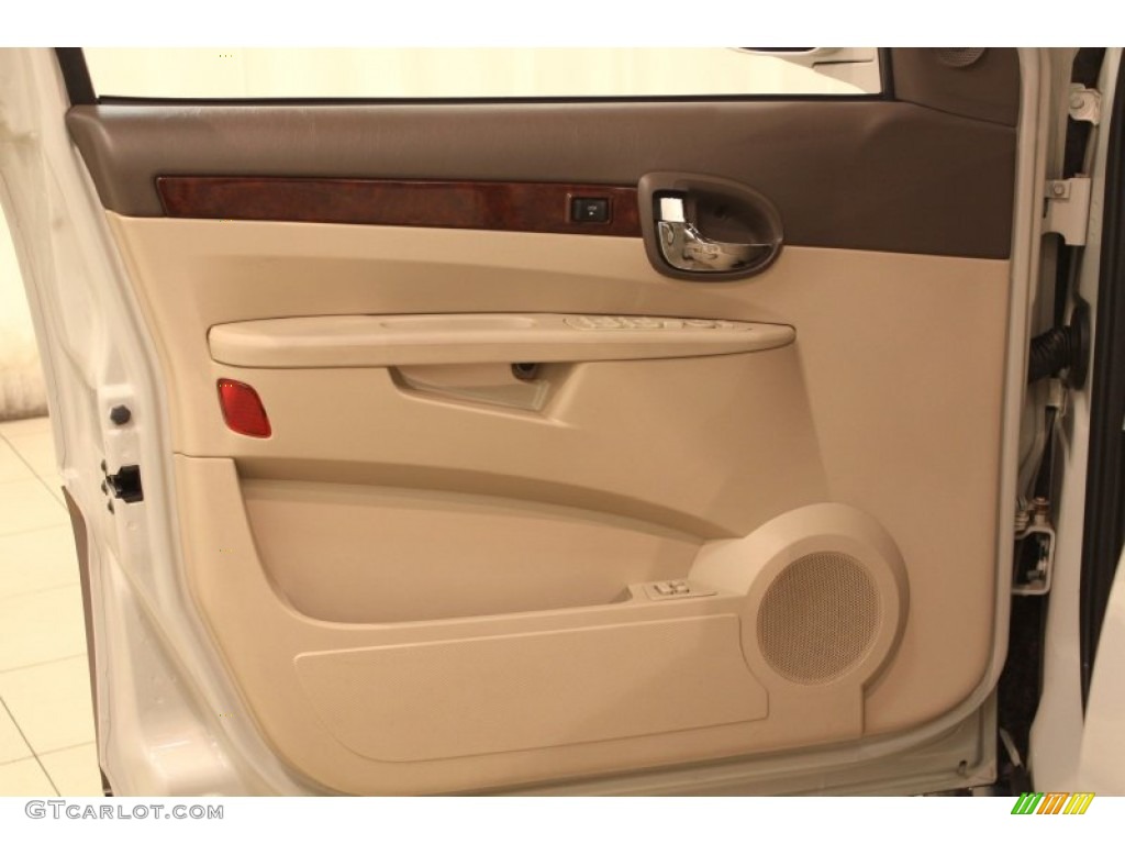 2007 Buick Rendezvous CXL Door Panel Photos
