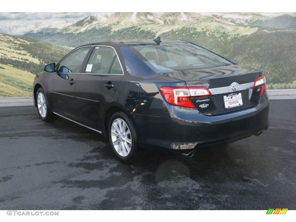2013 Camry XLE V6 - Cosmic Gray Metallic / Ash photo #2
