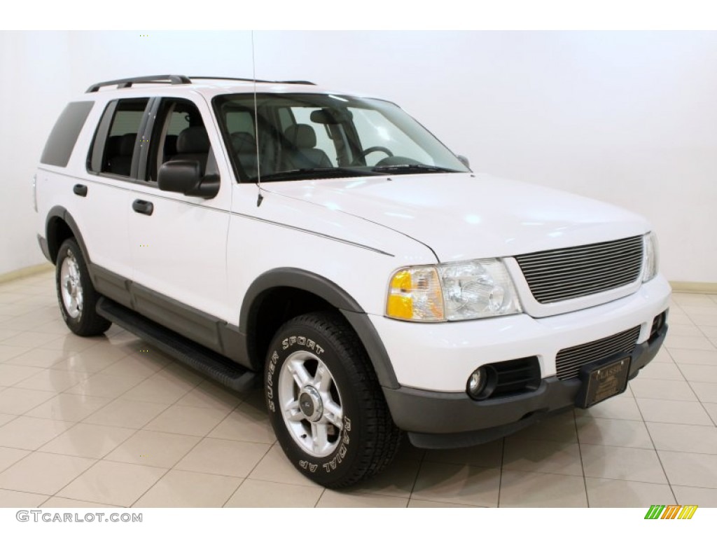 2003 Explorer XLT 4x4 - Oxford White / Graphite Grey photo #1