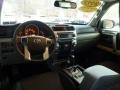 Black - 4Runner SR5 4x4 Photo No. 15