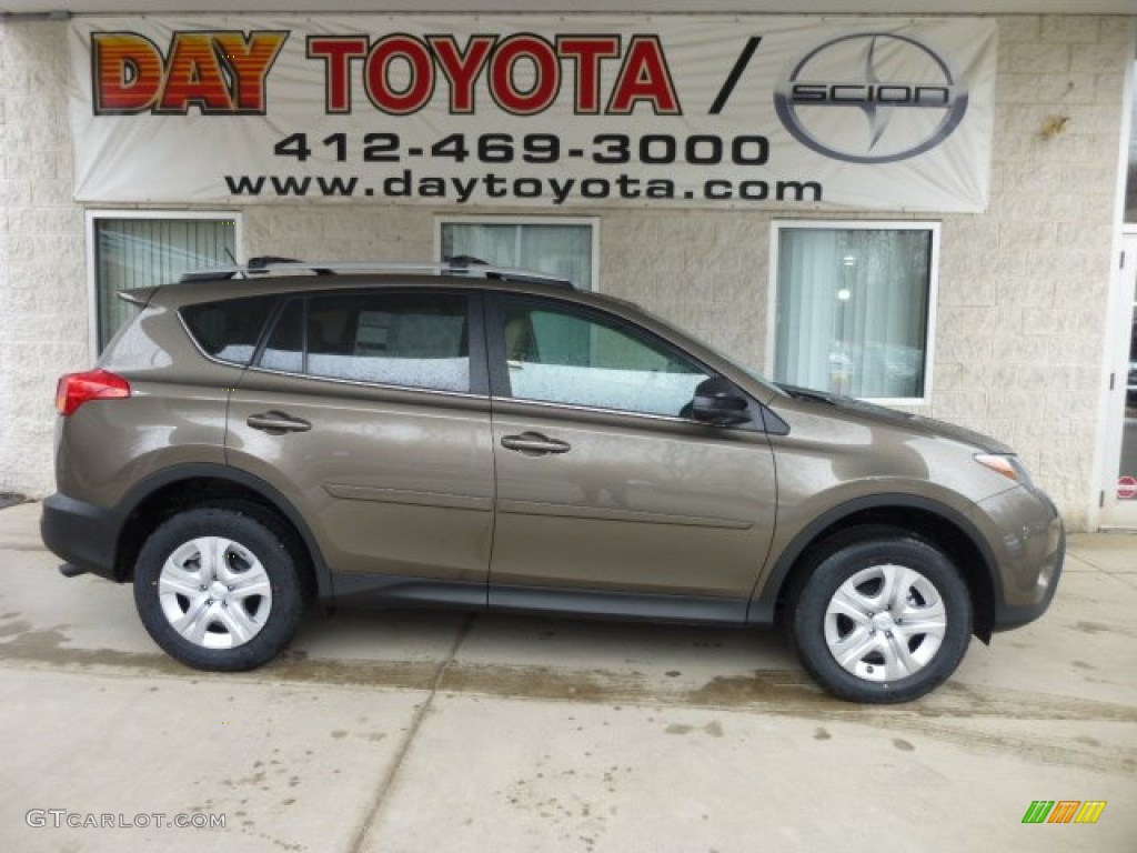 2013 RAV4 LE AWD - Pyrite Mica / Beige photo #1