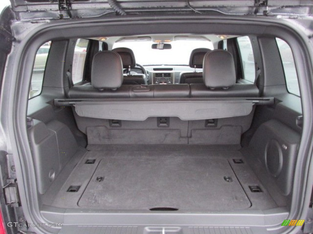 2012 Jeep Liberty Jet 4x4 Trunk Photos