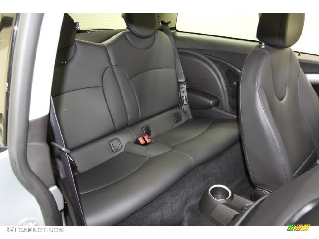 2011 Mini Cooper Hardtop Rear Seat Photo #78272707