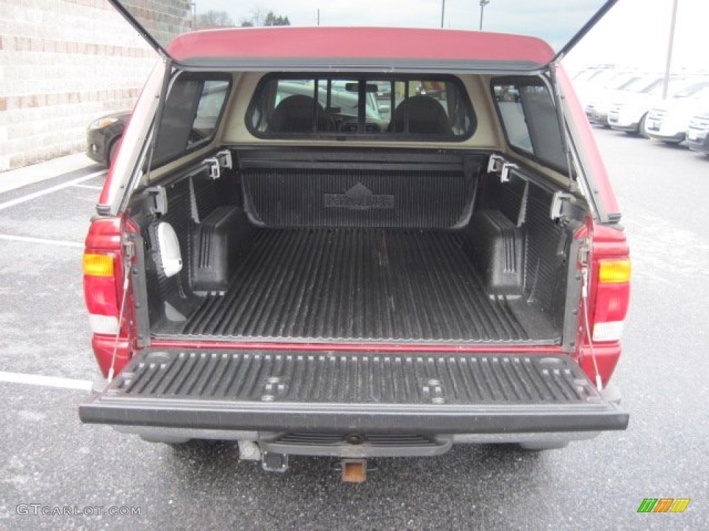 1999 Ranger XLT Extended Cab 4x4 - Toreador Red Metallic / Medium Prairie Tan photo #13