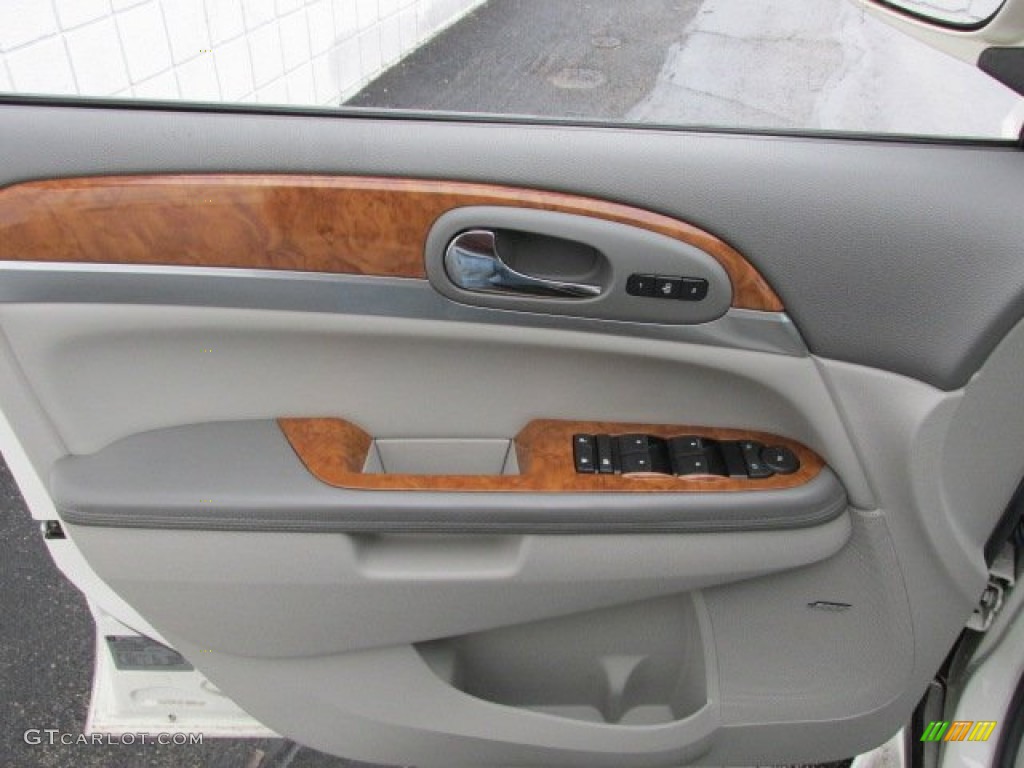 2008 Buick Enclave CXL AWD Titanium/Dark Titanium Door Panel Photo #78273799