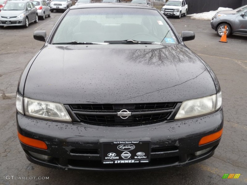 1999 Maxima GXE - Super Black / Charcoal Black photo #2