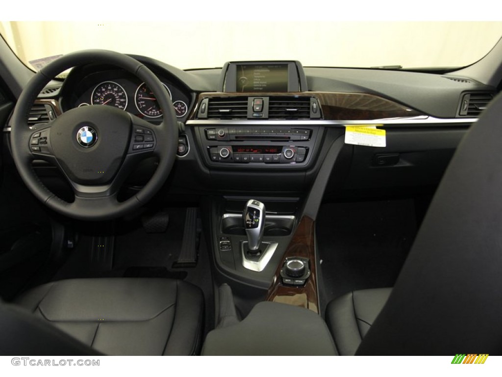 2013 3 Series 328i Sedan - Glacier Silver Metallic / Black photo #4