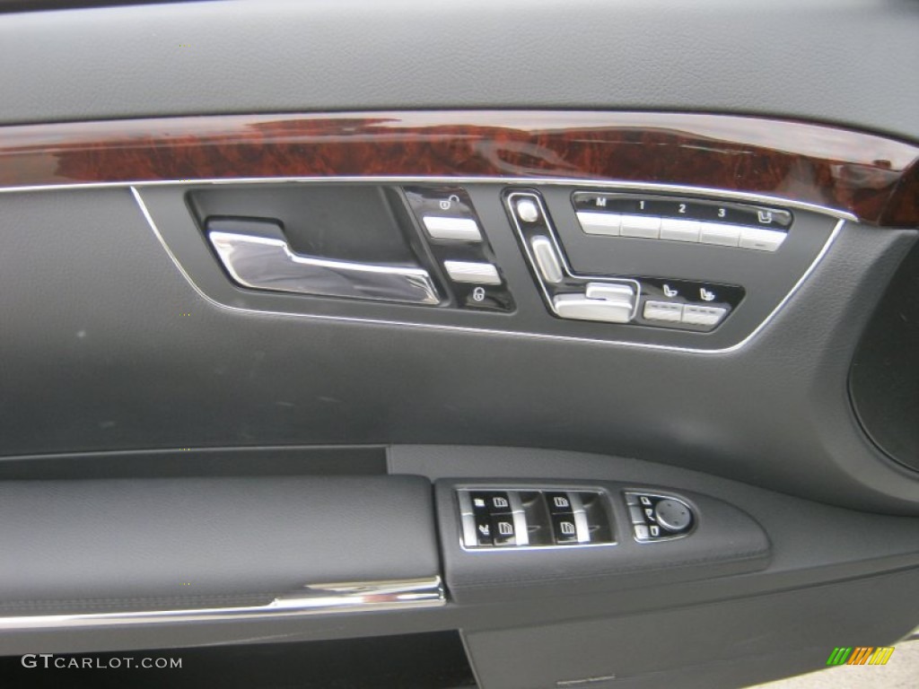 2012 Mercedes-Benz S 550 Sedan Door Panel Photos