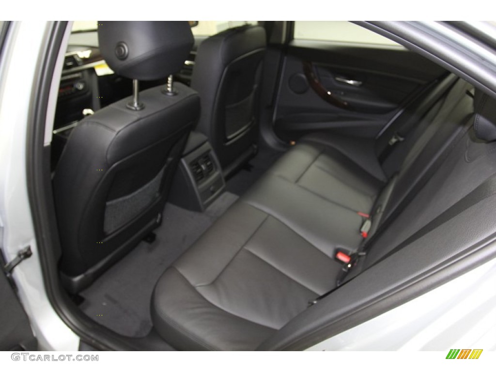 2013 3 Series 328i Sedan - Glacier Silver Metallic / Black photo #24