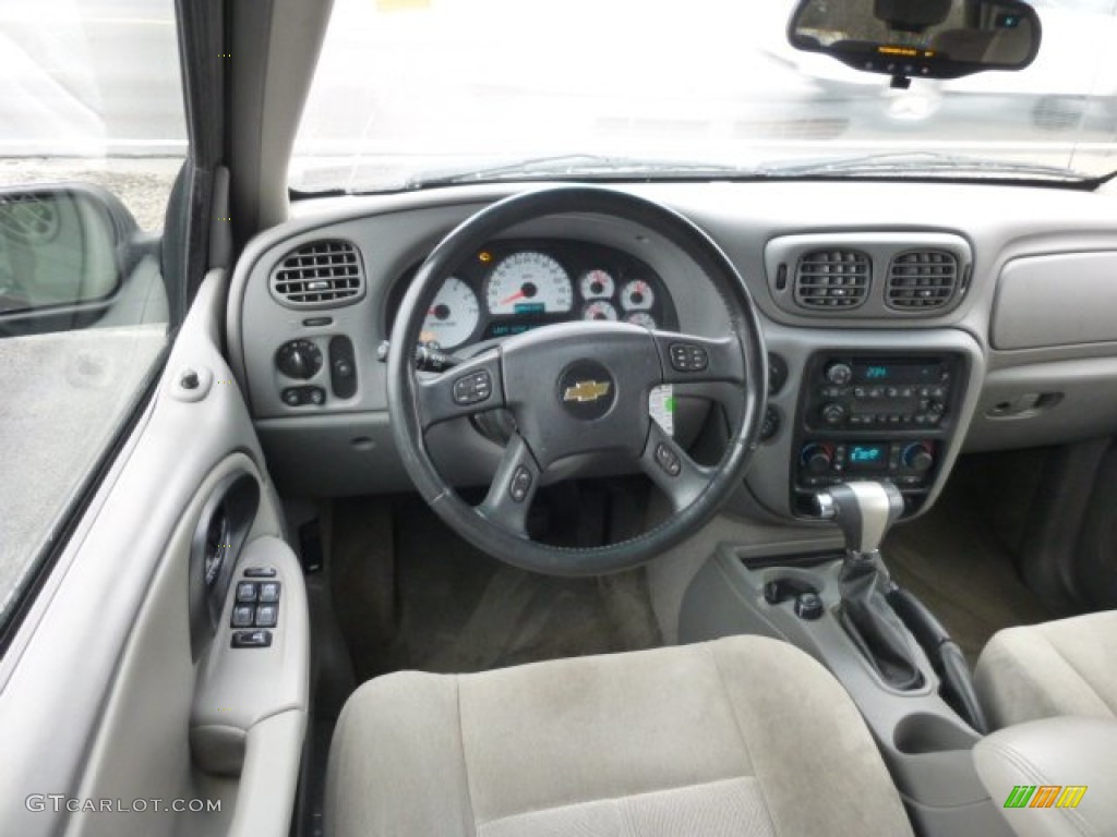 2005 Chevrolet TrailBlazer EXT LT 4x4 Dashboard Photos