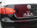 Black - Jetta SE Sedan Photo No. 5