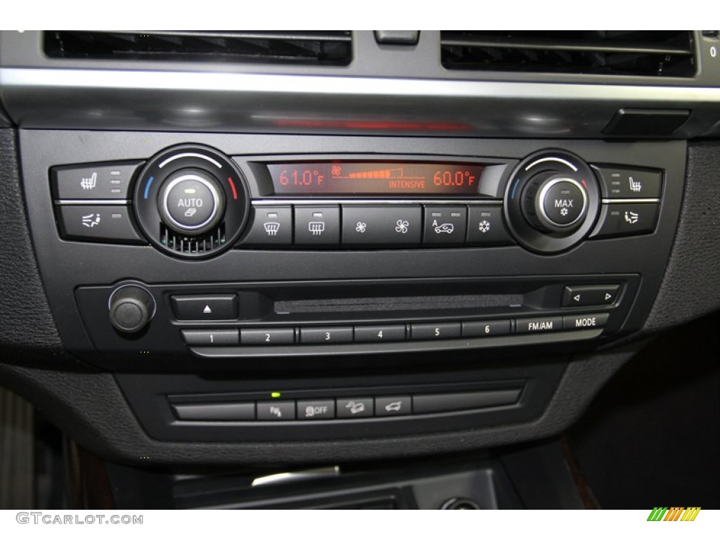 2013 BMW X5 xDrive 35i Premium Controls Photo #78277516