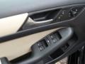 Black - Jetta SE Sedan Photo No. 18