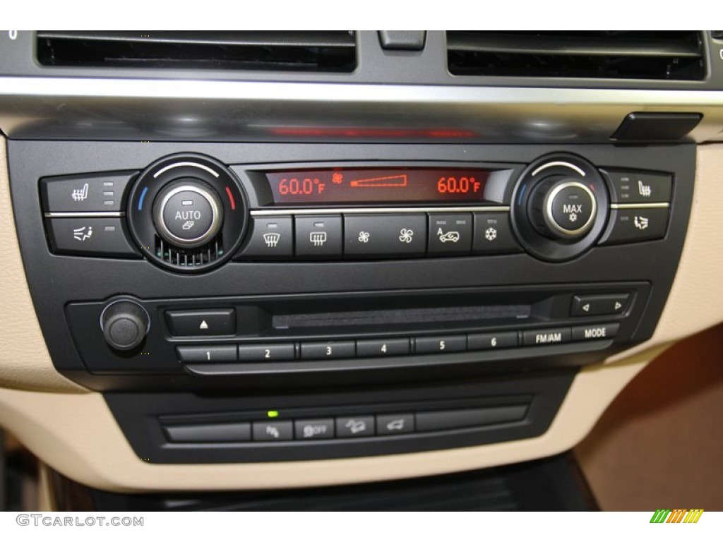 2013 BMW X5 xDrive 35i Premium Controls Photo #78278084