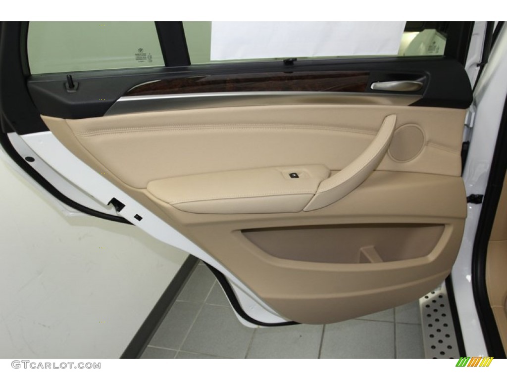 2013 BMW X5 xDrive 35i Premium Sand Beige Door Panel Photo #78278209