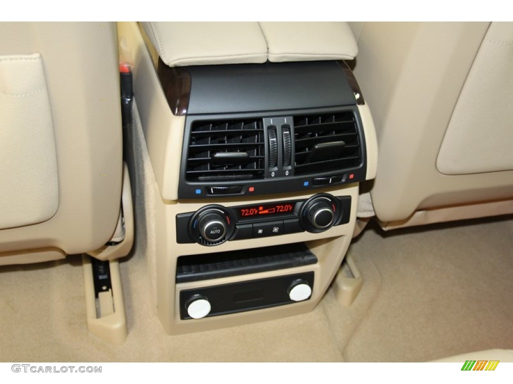 2013 BMW X5 xDrive 35i Premium Controls Photo #78278245