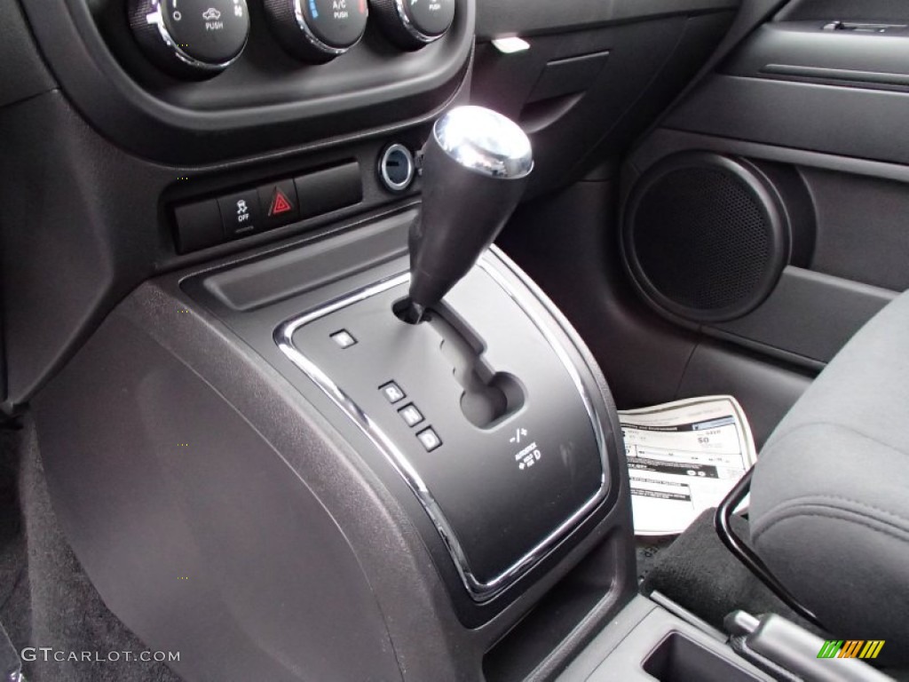 2014 Jeep Compass Sport 4x4 6 Speed Automatic Transmission Photo #78278959