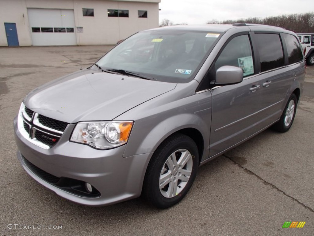 2013 Grand Caravan Crew - Billet Silver Metallic / Black/Light Graystone photo #2