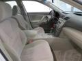 Super White - Camry LE Photo No. 22