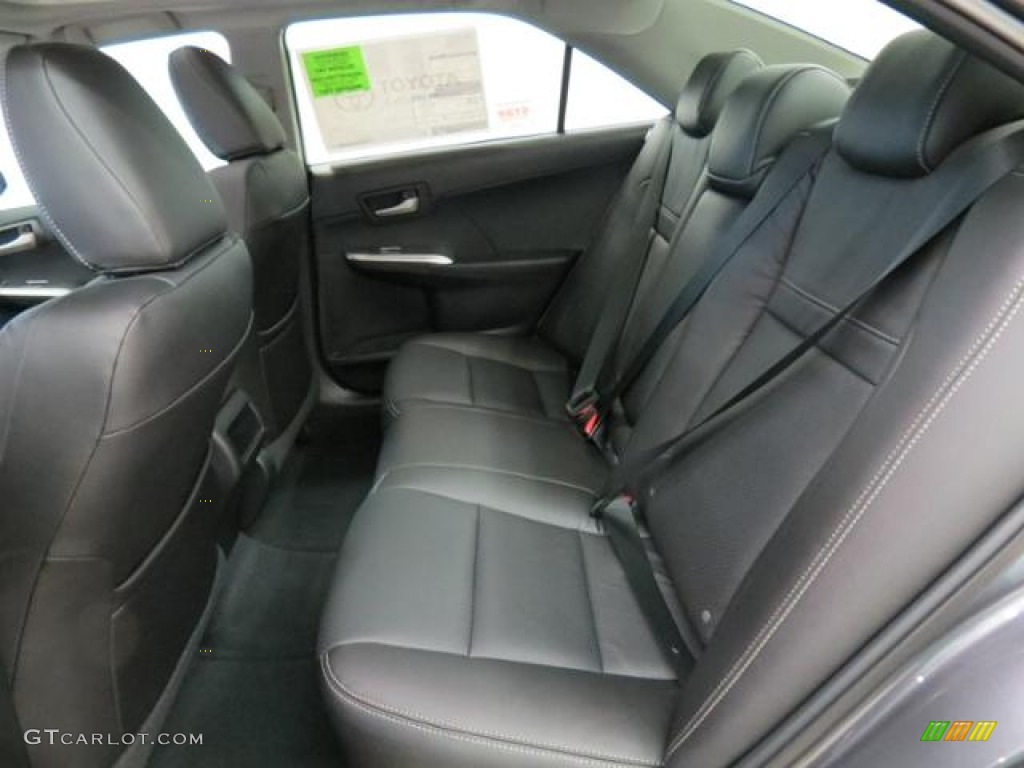 2013 Camry SE - Magnetic Gray Metallic / Black photo #6