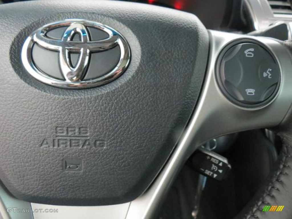 2013 Camry SE - Magnetic Gray Metallic / Black photo #16