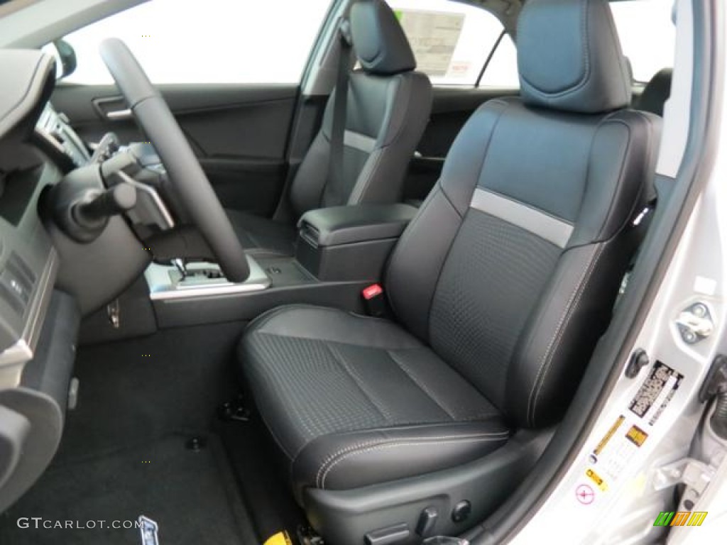 2013 Camry SE - Classic Silver Metallic / Black photo #8