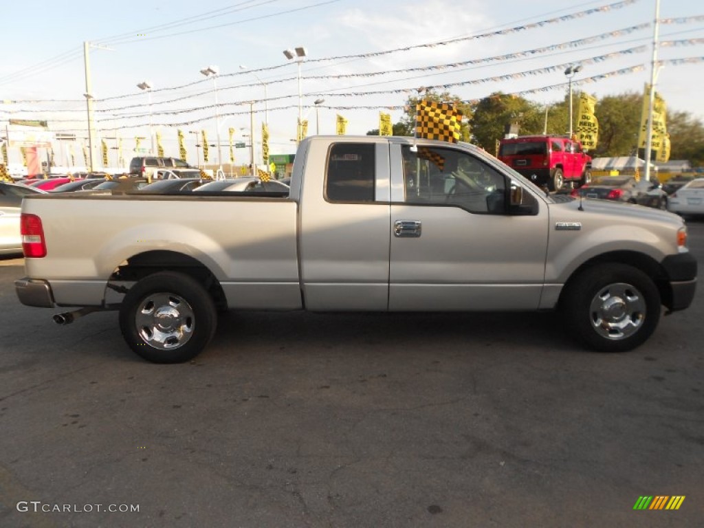 2005 F150 XL SuperCab - Silver Metallic / Medium Flint Grey photo #8