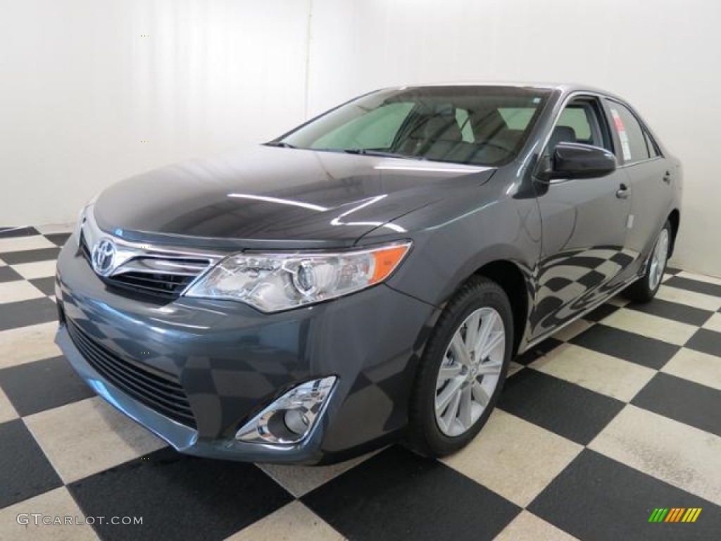 2013 Camry XLE - Magnetic Gray Metallic / Ash photo #3