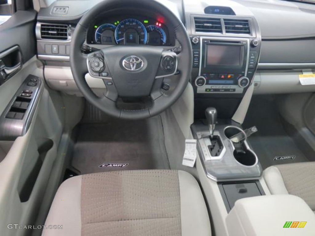 2013 Camry Hybrid XLE - Magnetic Gray Metallic / Light Gray photo #5