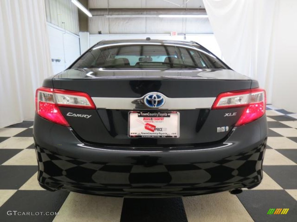 2013 Camry Hybrid XLE - Magnetic Gray Metallic / Light Gray photo #19