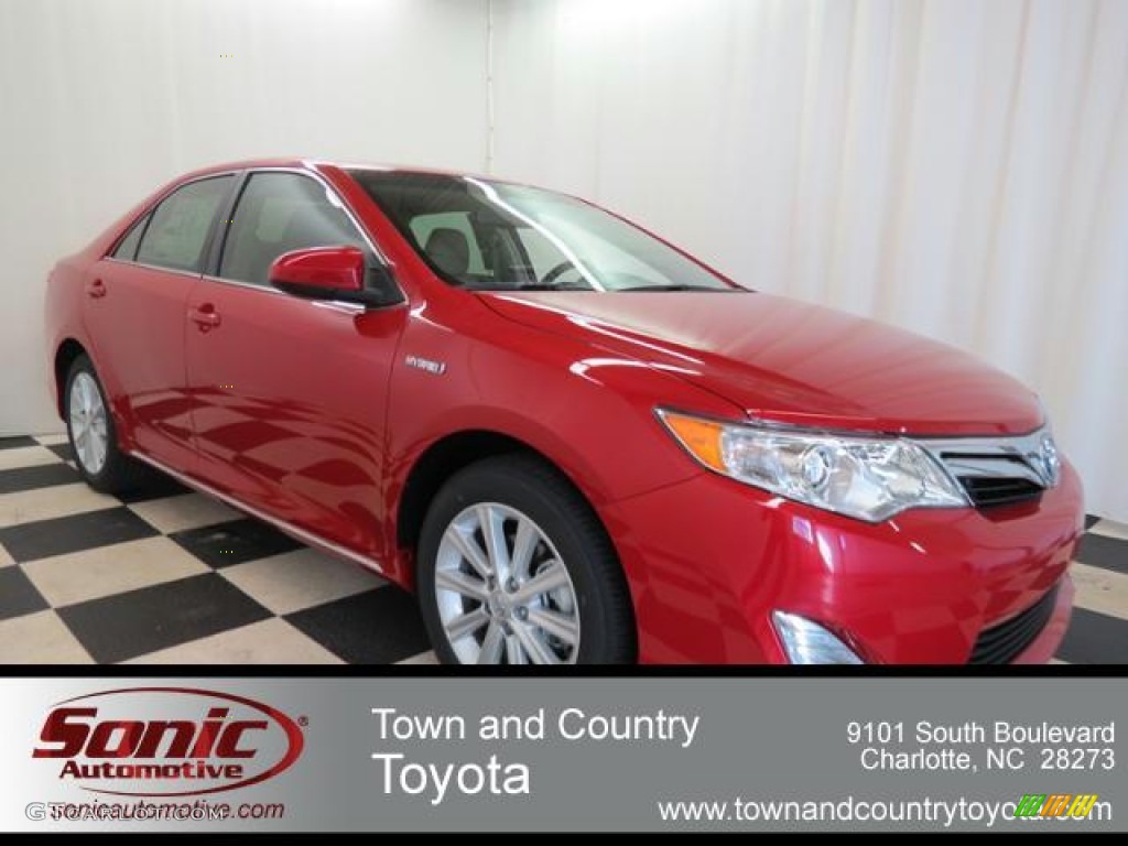 2013 Camry Hybrid XLE - Barcelona Red Metallic / Ivory photo #1