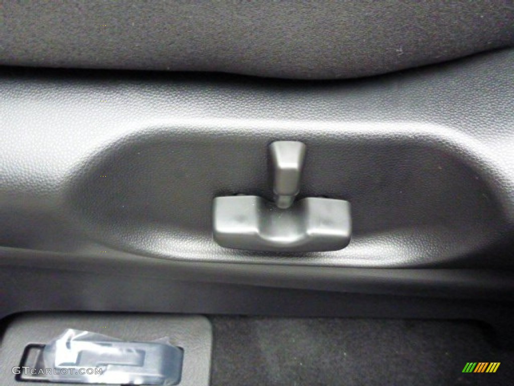 2013 Mazda CX-9 Sport AWD Controls Photo #78289747