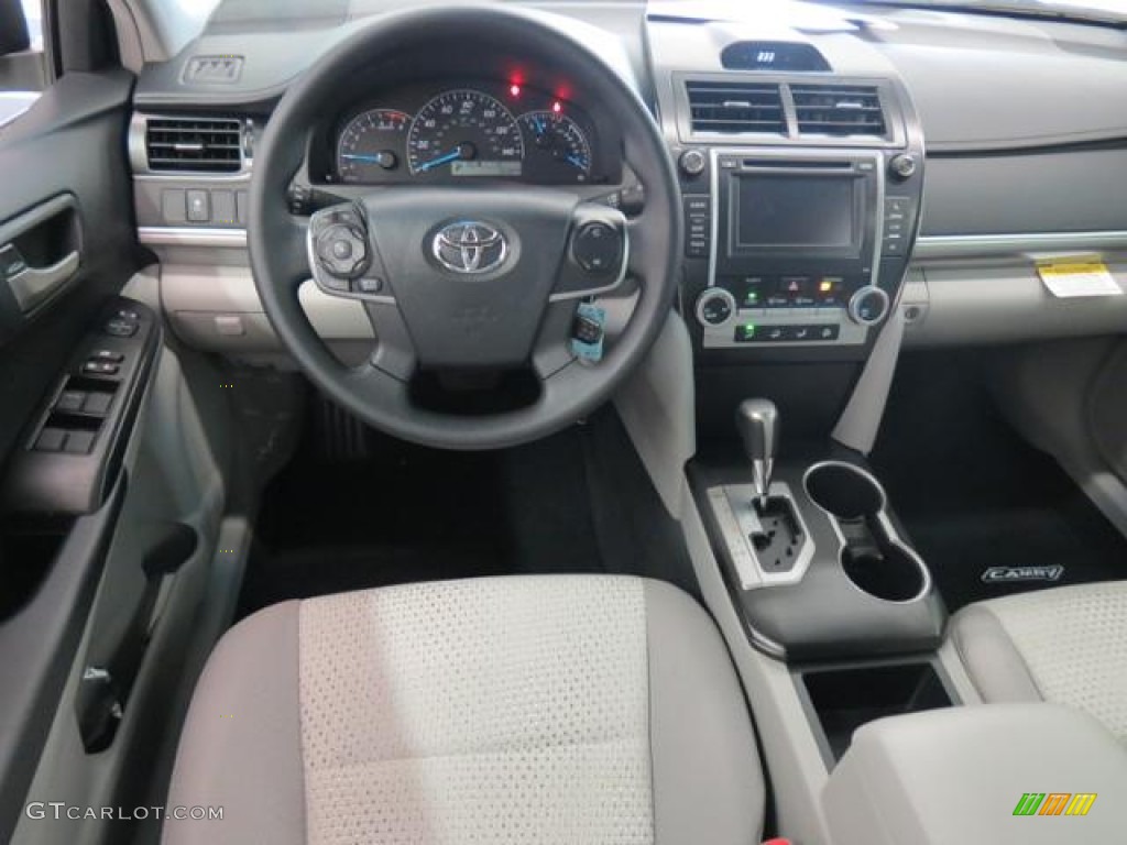 2013 Toyota Camry L Ash Dashboard Photo #78290014