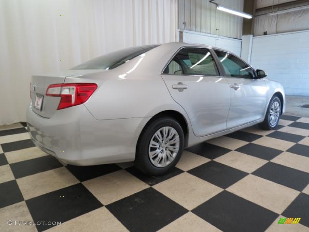 2013 Camry L - Classic Silver Metallic / Ash photo #17