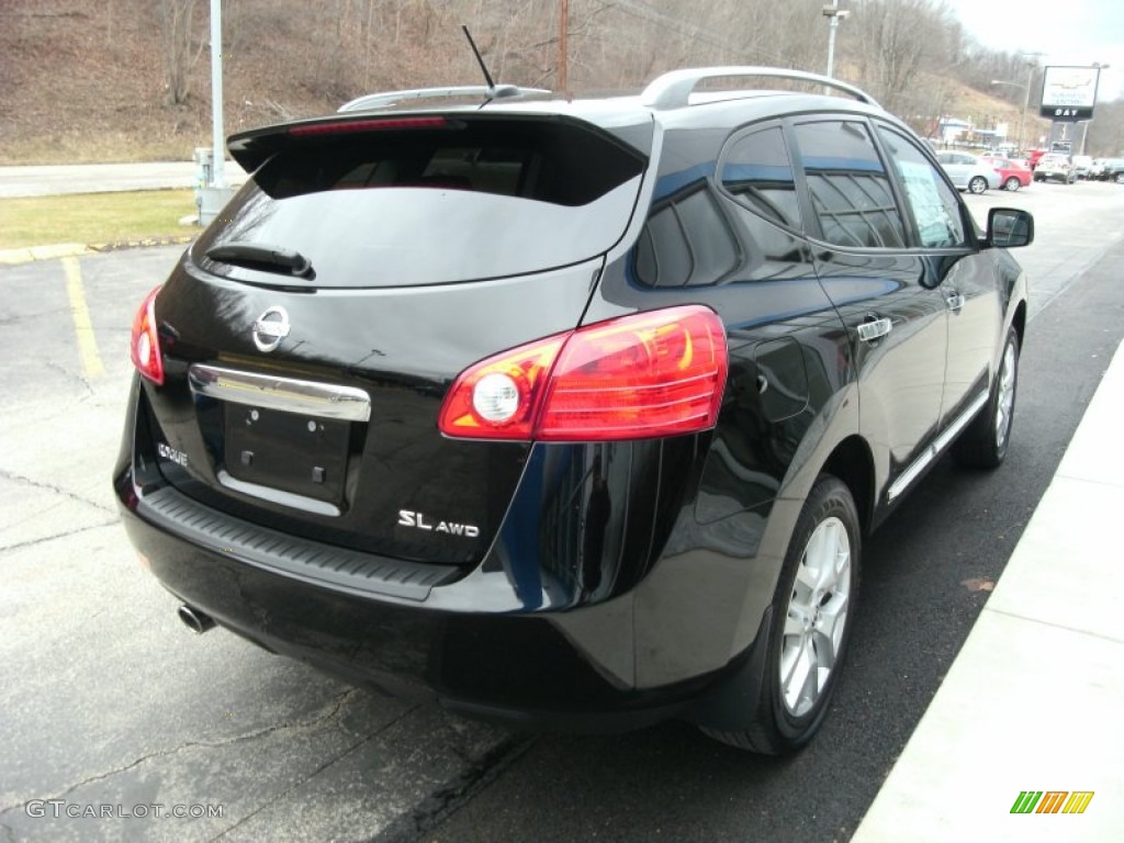 2011 Rogue SL AWD - Wicked Black / Black photo #4