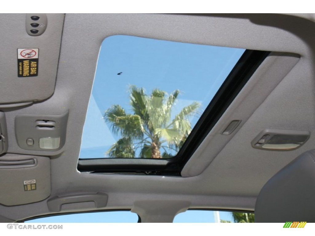 2001 Infiniti I 30 Sedan Sunroof Photo #78291325