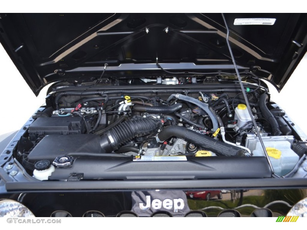 2011 Jeep Wrangler Unlimited Sport 4x4 Engine Photos