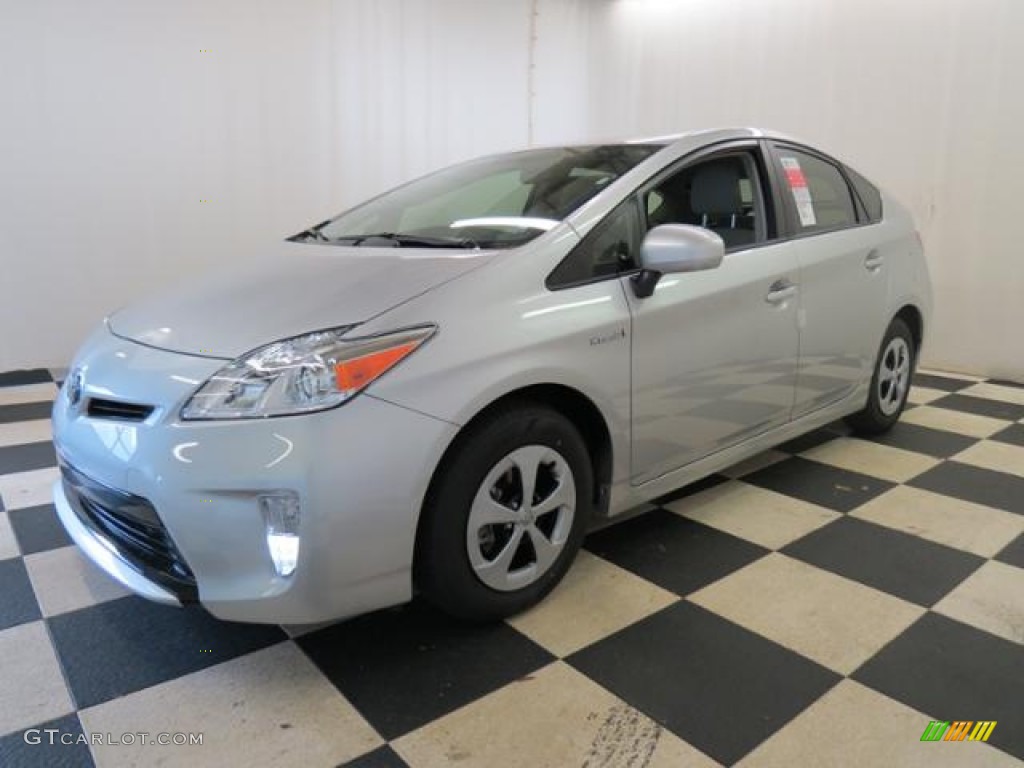 Classic Silver Metallic 2013 Toyota Prius Three Hybrid Exterior Photo #78291383