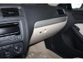 Black Uni - Jetta SE Sedan Photo No. 14