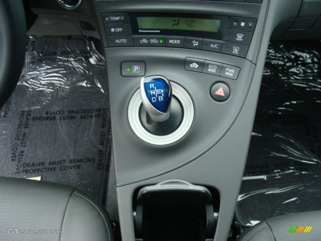 2011 Toyota Prius Hybrid II Transmission Photos