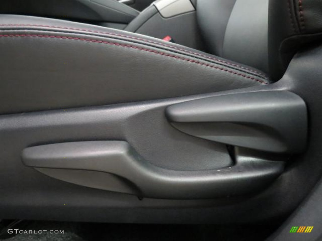 2013 Toyota Prius Persona Series Hybrid Front Seat Photos