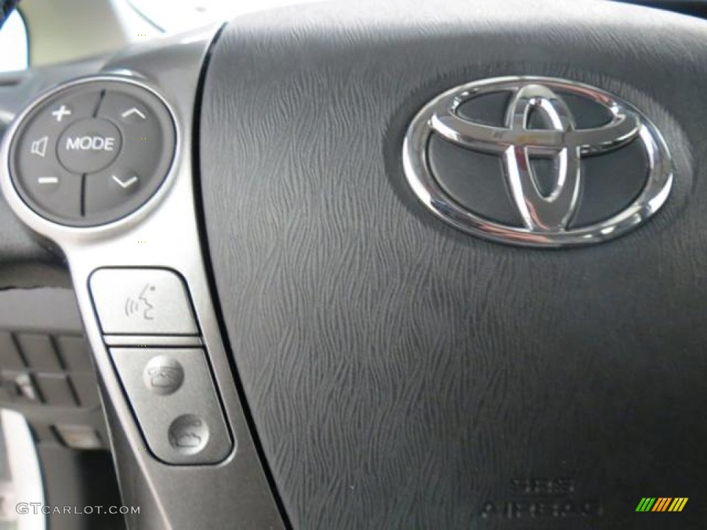 2013 Toyota Prius Persona Series Hybrid Controls Photo #78292498